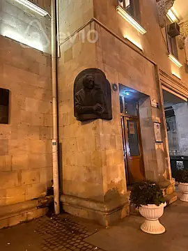 Kirayə verilir 3 otaqlı köhnə tikili 86 m² — Bakı, Nəsimi 3 otaq 86.00 m²