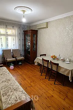 Kirayə verilir 3 otaqlı köhnə tikili 60 m² — Bakı, Binəqədi 3 otaq 60.00 m²