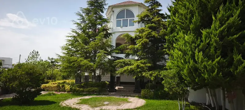 Satılır 7 otaqlı həyət evi 330 m² — Bakı, Abşeron 7 otaq 330.00 m²