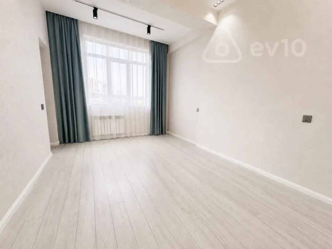 Satılır 3 otaqlı yeni tikili 68 m²