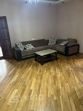 Kirayə verilir 3 otaqlı köhnə tikili 90 m² — Bakı, Yasamal 3 otaq 90.00 m²