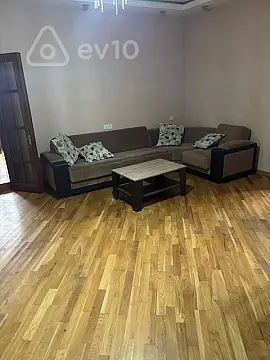 Kirayə verilir 3 otaqlı köhnə tikili 97 m² — Bakı, Yasamal 3 otaq 97.00 m²