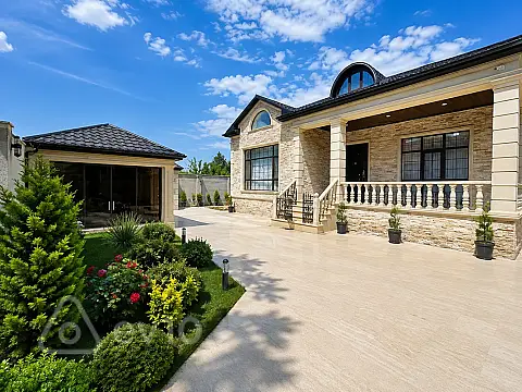 Satılır 5 otaqlı həyət evi 240 m² — Bakı, Abşeron 5 otaq 240.00 m²