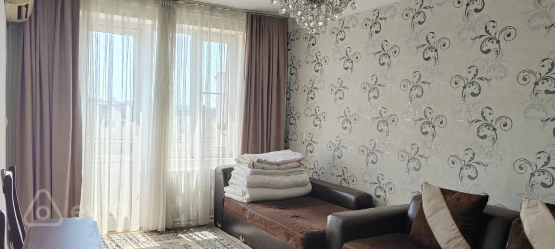 Kirayə verilir 1 otaqlı köhnə tikili 50 m²