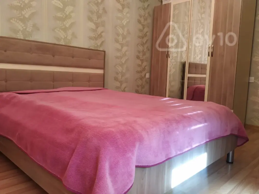 Kirayə verilir 2 otaqlı yeni tikili 65 m²