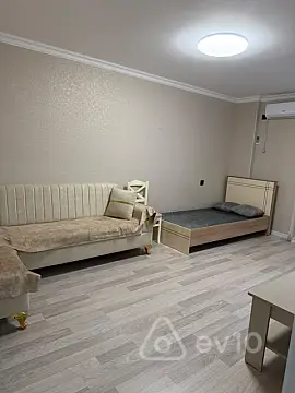 Kirayə verilir 2 otaqlı köhnə tikili 60 m² — Bakı, Yasamal 2 otaq 60.00 m²