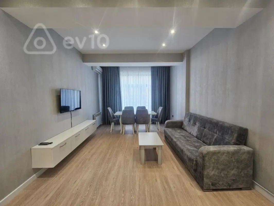 Kirayə verilir 2 otaqlı yeni tikili 80 m²