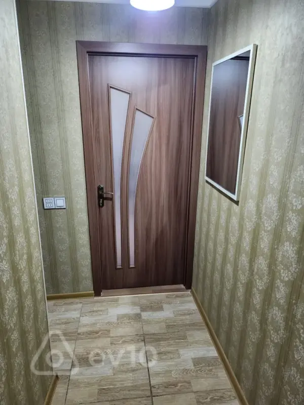 Kirayə verilir 1 otaqlı köhnə tikili 42 m²