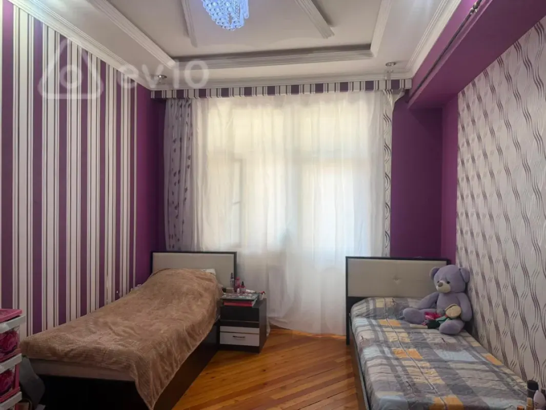 Kirayə verilir 3 otaqlı yeni tikili 90 m²
