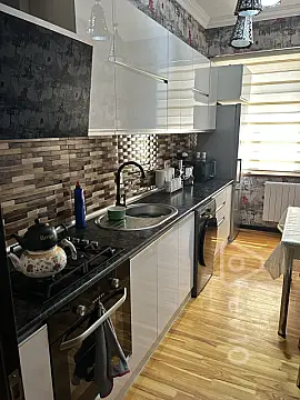 Kirayə verilir 2 otaqlı yeni tikili 76 m² — Xırdalan 2 otaq 76.00 m²