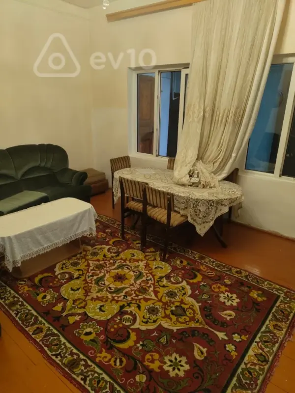 Kirayə verilir 2 otaqlı həyət evi 50 m²
