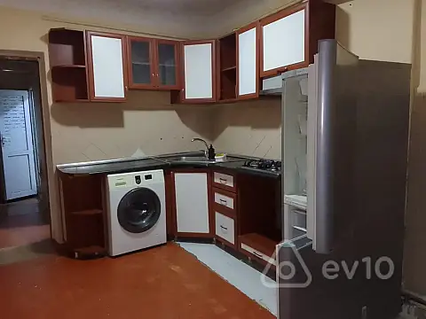 Kirayə verilir 4 otaqlı köhnə tikili 90 m² — Sumqayıt 4 otaq 90.00 m²