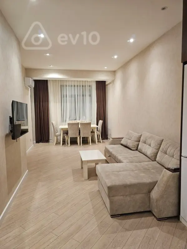 Kirayə verilir 2 otaqlı yeni tikili 70 m²