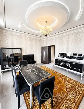 Kirayə verilir 3 otaqlı köhnə tikili 75 m² — Bakı, Nərimanov 3 otaq 75.00 m²