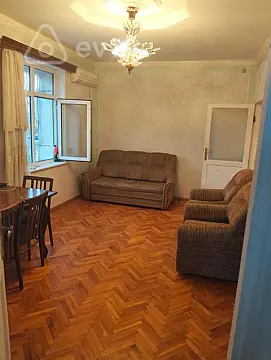 Kirayə verilir 2 otaqlı köhnə tikili 45 m² — Bakı, Nizami 2 otaq 45.00 m²