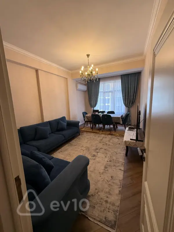 Kirayə verilir 2 otaqlı yeni tikili 90 m²