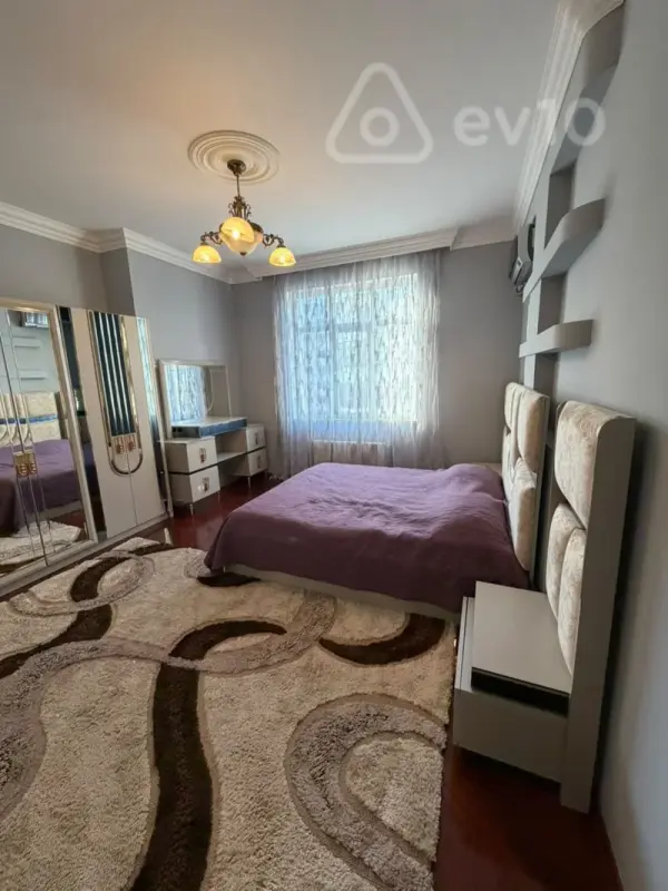 Kirayə verilir 3 otaqlı yeni tikili 110 m²