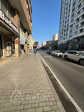 Kirayə verilir 10 otaqlı ofis 250 m² — Bakı, Nəsimi 10 otaq 250.00 m²