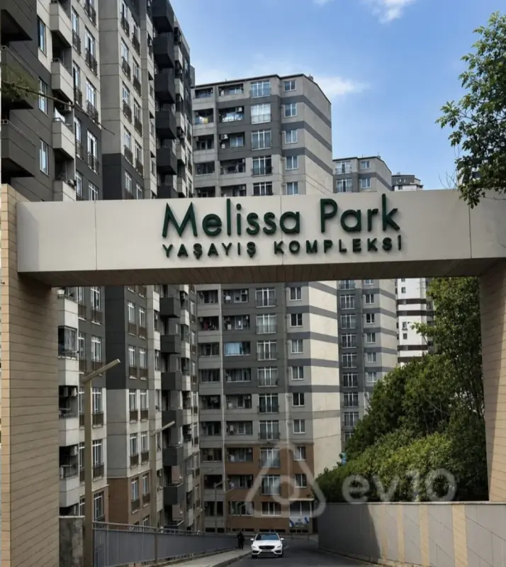 Satılır 2 otaqlı yeni tikili 50 m²