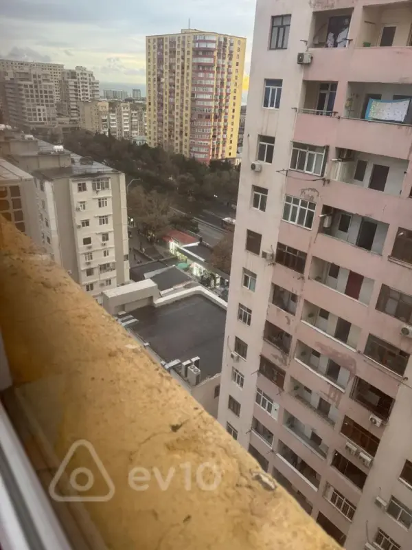 Kirayə verilir 2 otaqlı yeni tikili 60 m²