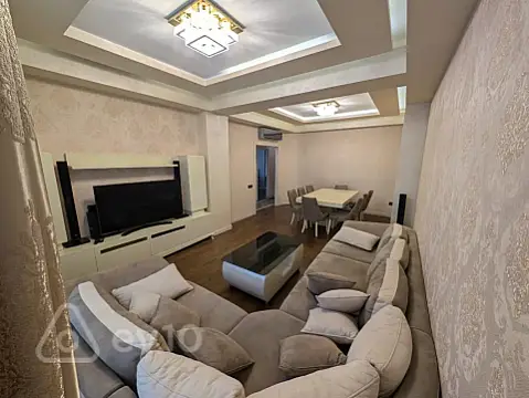 Kirayə verilir 4 otaqlı yeni tikili 135 m² — Bakı, Nərimanov 4 otaq 135.00 m²