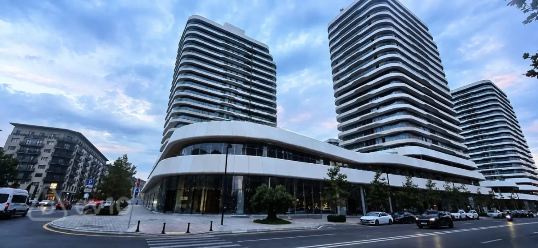 Kirayə verilir mənzil 1018 m²