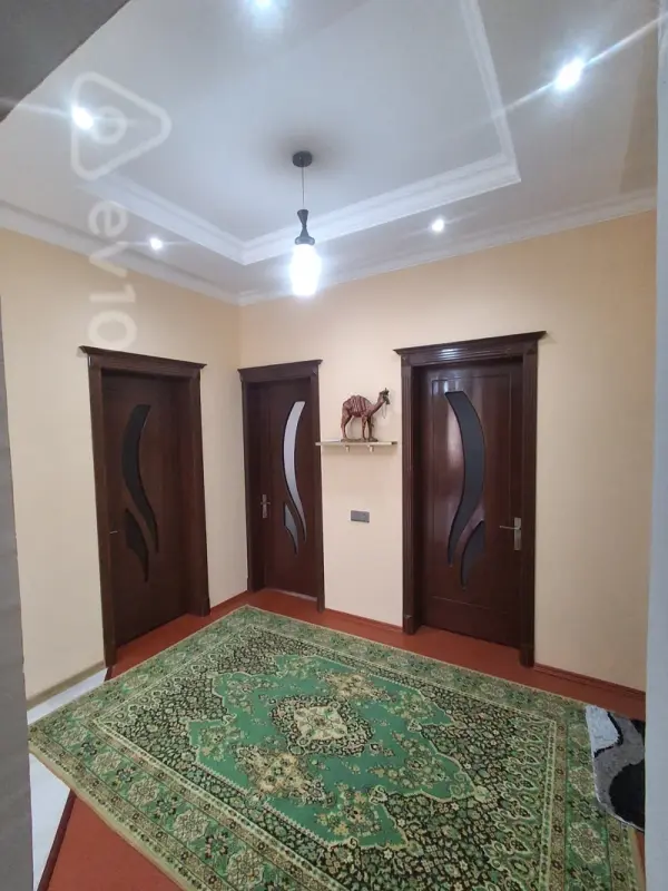 Kirayə verilir 3 otaqlı yeni tikili 100 m²