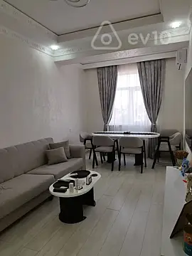 Kirayə verilir 3 otaqlı köhnə tikili 70 m² — Bakı, Abşeron 3 otaq 70.00 m²