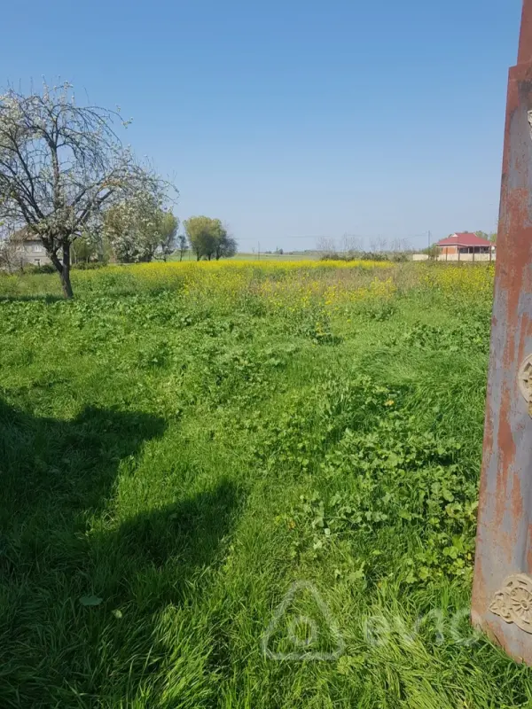 Satılır 5 otaqlı həyət evi 251 m²