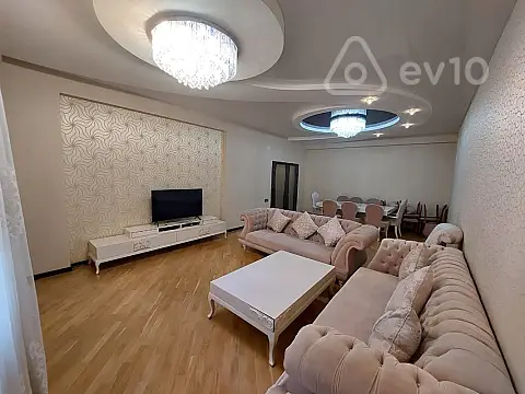 Satılır 4 otaqlı yeni tikili 225 m² — Bakı, Yasamal 4 otaq 225.00 m²