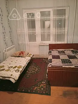 Kirayə verilir 2 otaqlı köhnə tikili 75 m² — Bakı, Nizami 2 otaq 75.00 m²
