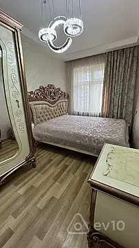 Kirayə verilir 3 otaqlı köhnə tikili 61 m² — Bakı, Nəsimi 3 otaq 61.00 m²