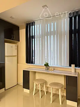 Kirayə verilir 3 otaqlı köhnə tikili 80 m² — Bakı, Nizami 3 otaq 80.00 m²