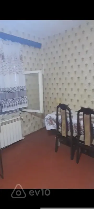 Kirayə verilir 1 otaqlı köhnə tikili 20 m²