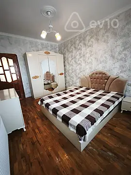 Kirayə verilir 3 otaqlı köhnə tikili 70 m² — Bakı, Nərimanov 3 otaq 70.00 m²