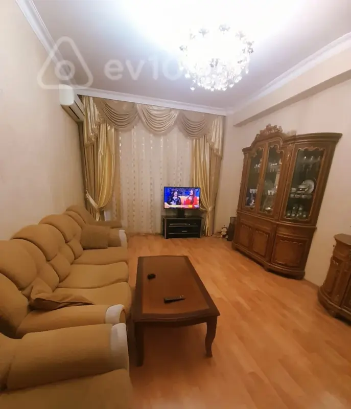 Satılır 3 otaqlı yeni tikili 60 m²