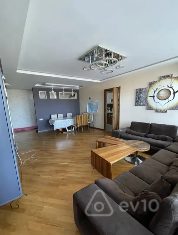 Satılır 4 otaqlı yeni tikili 112 m²