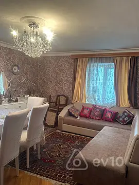 Satılır 3 otaqlı köhnə tikili 70 m² — Bakı, Yasamal 3 otaq 70.00 m²