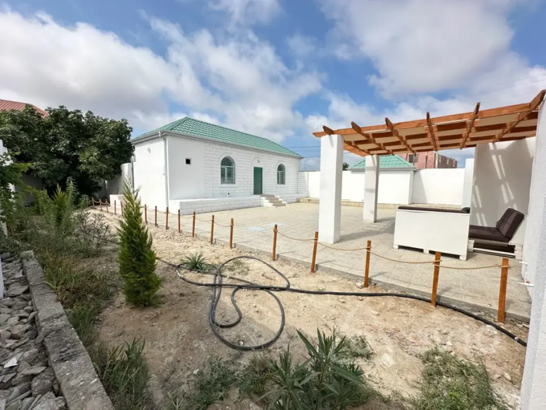 Satılır 3 otaqlı həyət evi 90 m²