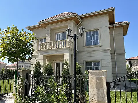 Satılır 6 otaqlı həyət evi 230 m² — Bakı, Sabunçu 6 otaq 230.00 m²