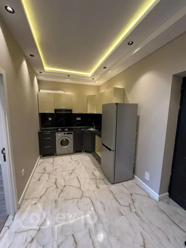 Kirayə verilir 2 otaqlı yeni tikili 70 m²