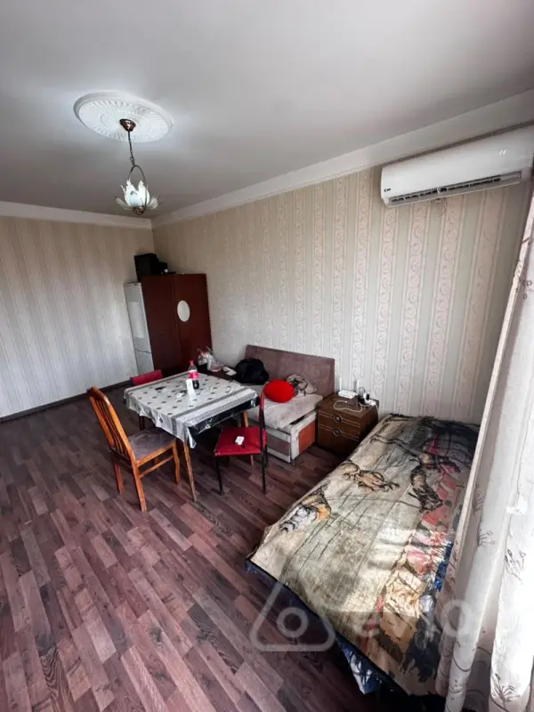 Kirayə verilir 2 otaqlı köhnə tikili 45 m²