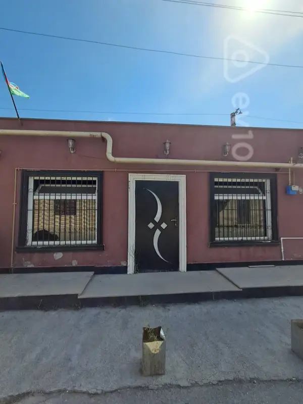 Satılır 2 otaqlı həyət evi 40 m²