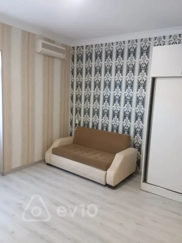 Kirayə verilir 1 otaqlı köhnə tikili 35 m²