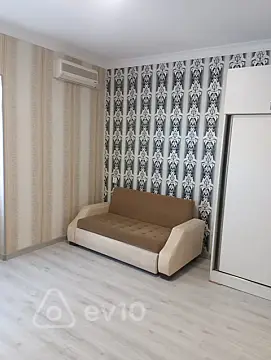 Kirayə verilir 1 otaqlı köhnə tikili 35 m² — Bakı, Xətai 1 otaq 35.00 m²
