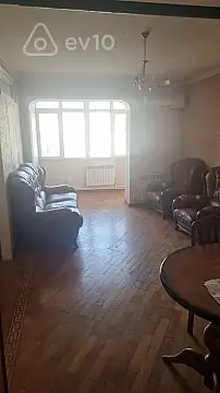 Kirayə verilir 3 otaqlı köhnə tikili 70 m² — Bakı, Nərimanov 3 otaq 70.00 m²