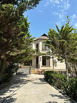 Satılır 6 otaqlı həyət evi 200 m² — Bakı, Sabunçu 6 otaq 200.00 m²