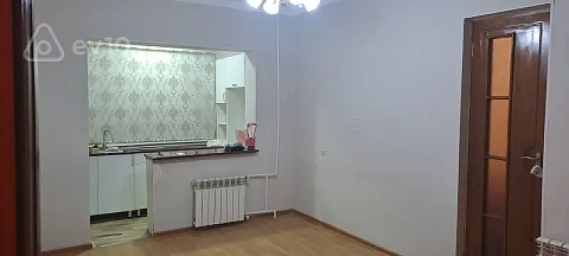 Kirayə verilir 2 otaqlı köhnə tikili 38 m² — Bakı, Binəqədi 2 otaq 38.00 m²