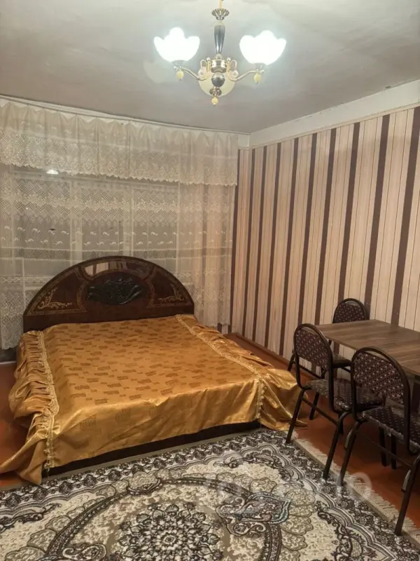 Kirayə verilir 1 otaqlı köhnə tikili 40 m²