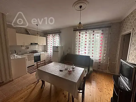 Kirayə verilir 3 otaqlı köhnə tikili 70 m² — Bakı, Yasamal 3 otaq 70.00 m²